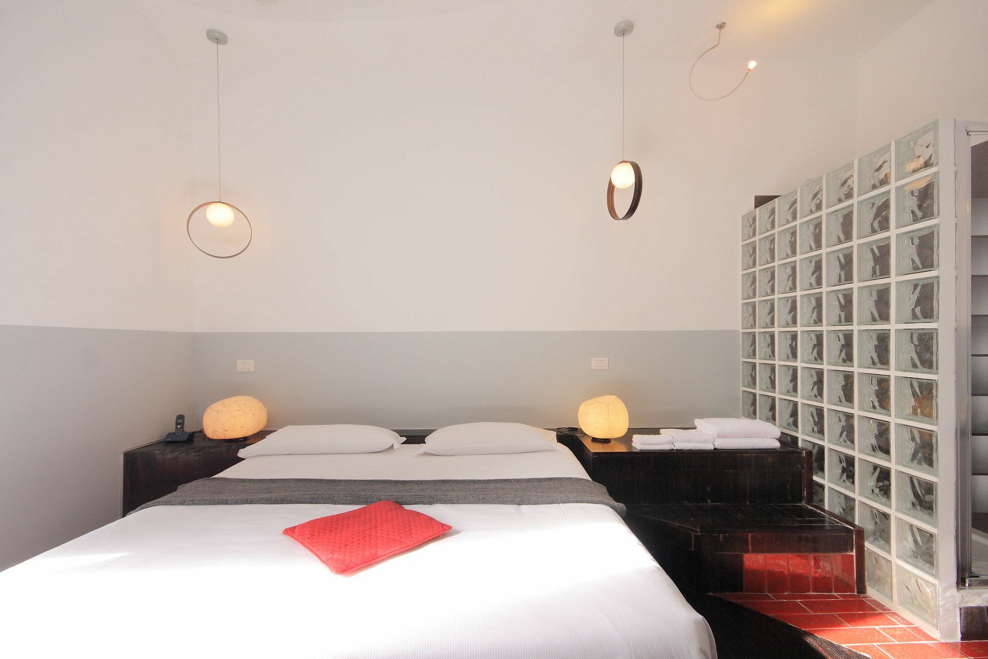 Wrh Suites Rom Eksteriør billede